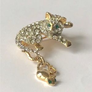 Rhinestone Gold Cat & Dangle Mouse Brooch